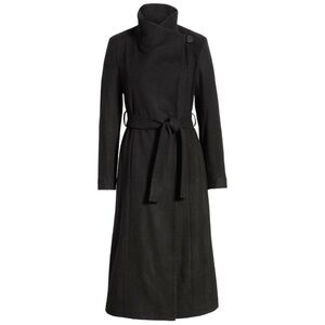 Like new!! Elegant Wool Black Women's Trench Coat with belt